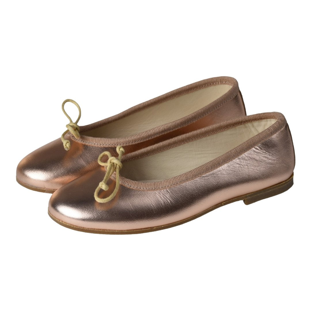 Gold Soft Leather Flats for Girl/Teen/Women by Galluci – London Kids Shoes
