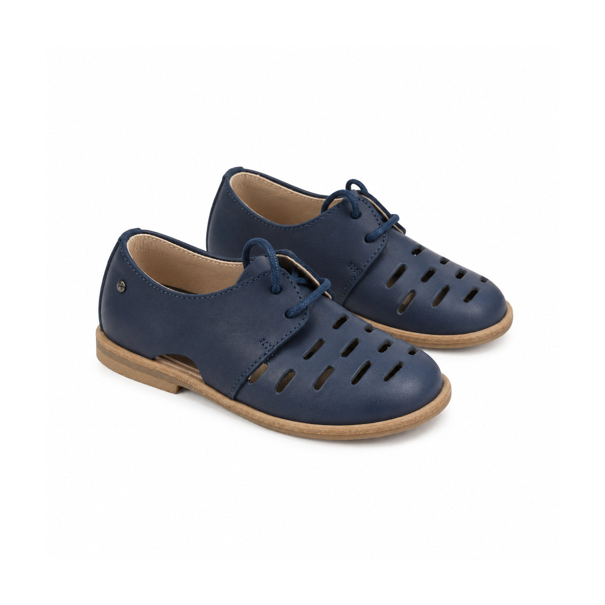 London Kids AI Airlia-BLVT version c5ae78cafb9c452488b8d7185e5efa13