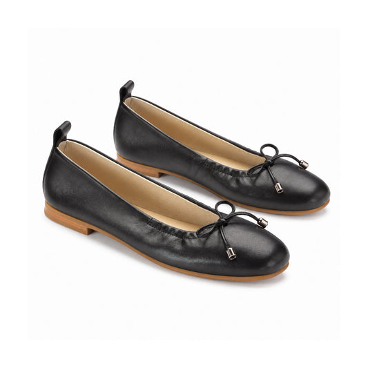 1570 - Black Leather Square Front Ballet Flat