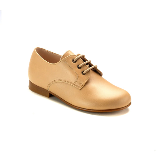 Taupe leather boys lace shoe, stylish and comfortable, made in Spain