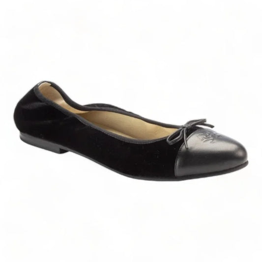 Italian-made black velvet teens bow shoe in flat style