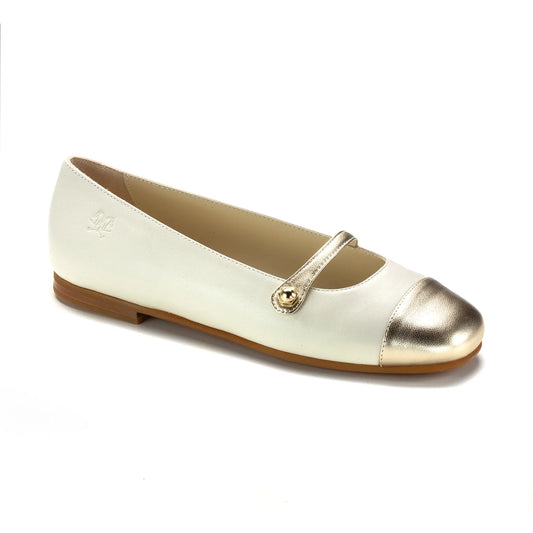 Teen dressy front strap shoes in off white leather, made in Italy