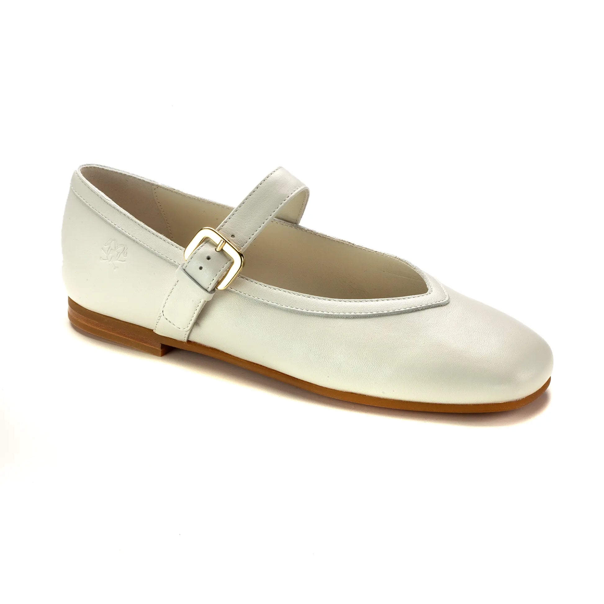 Image of off white leather Mary Jane shoes for girls and teens, made in Italy