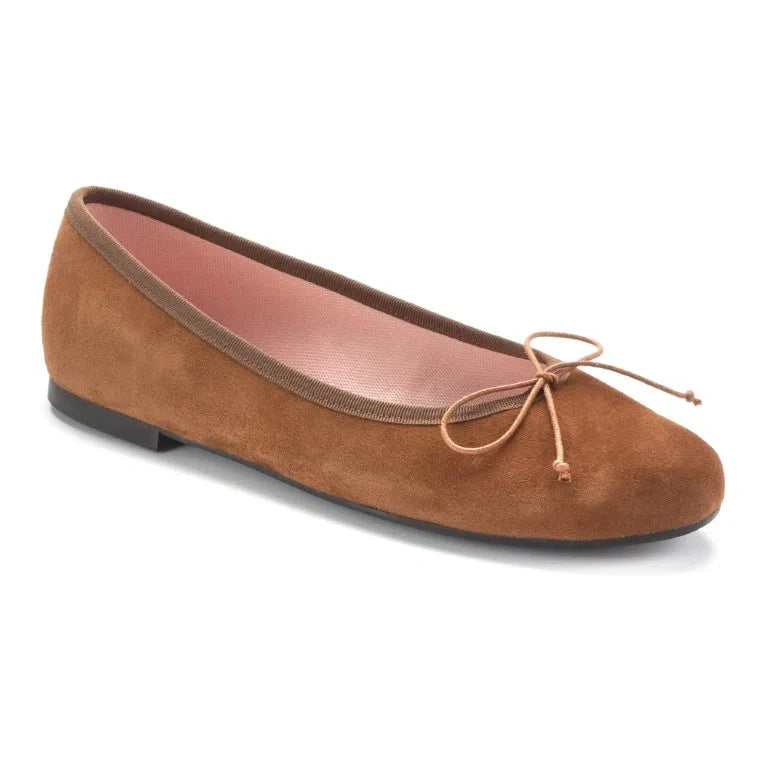 Teens rust suede bow shoe crafted in Spain