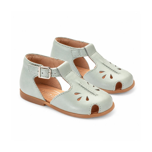 London Kids AI Giselle-LTBL version 68e1ae275ff741df886f2c6229a531a5
