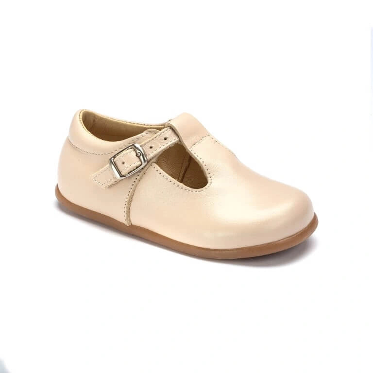 Beige leather baby T-strap shoe by Jack, made in Spain