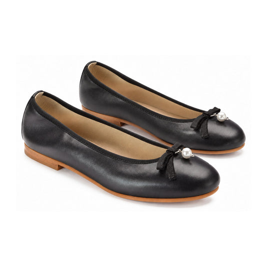 Black Leather Girls Pearl Slipon