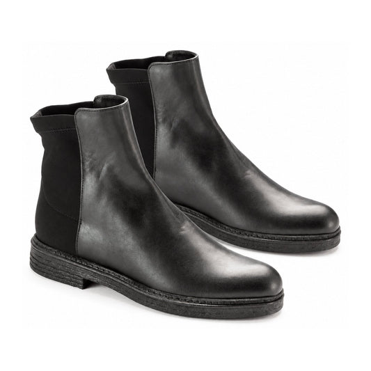 Black Soft Leather Boots for Teen/Women by Pretty Ballerinas